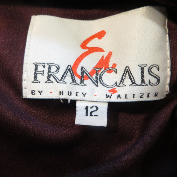 Slinky Formal Burgundy Velvet Gown by En Francais - Picture 4 of 5